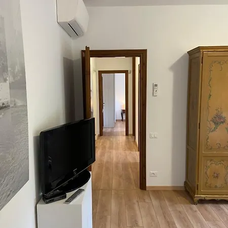 别墅 Residenza Leonida *