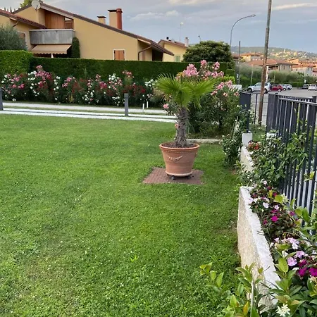 Villa Residenza Leonida SantʼAmbrogio di Valpolicella