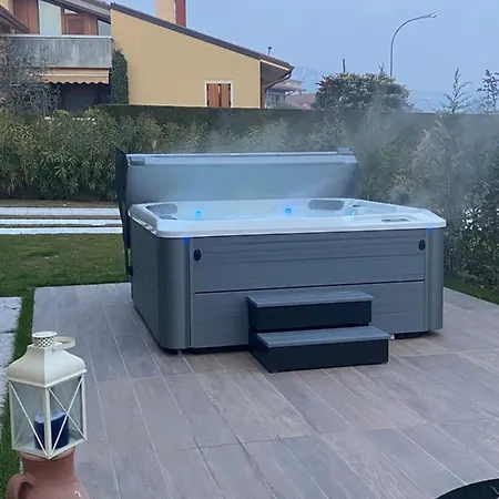 Residenza Leonida Villa *